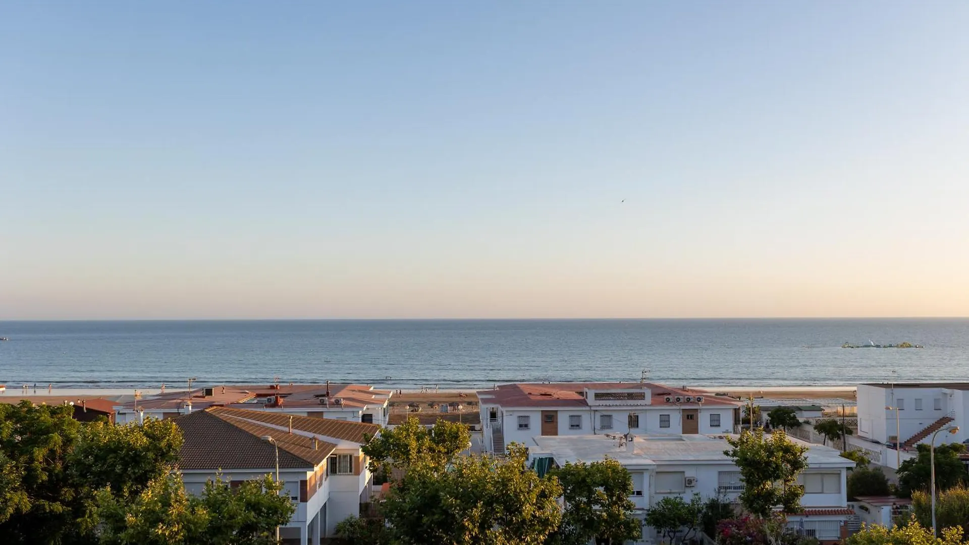 ***  Pato Rojo Hotel Punta Umbria Spain