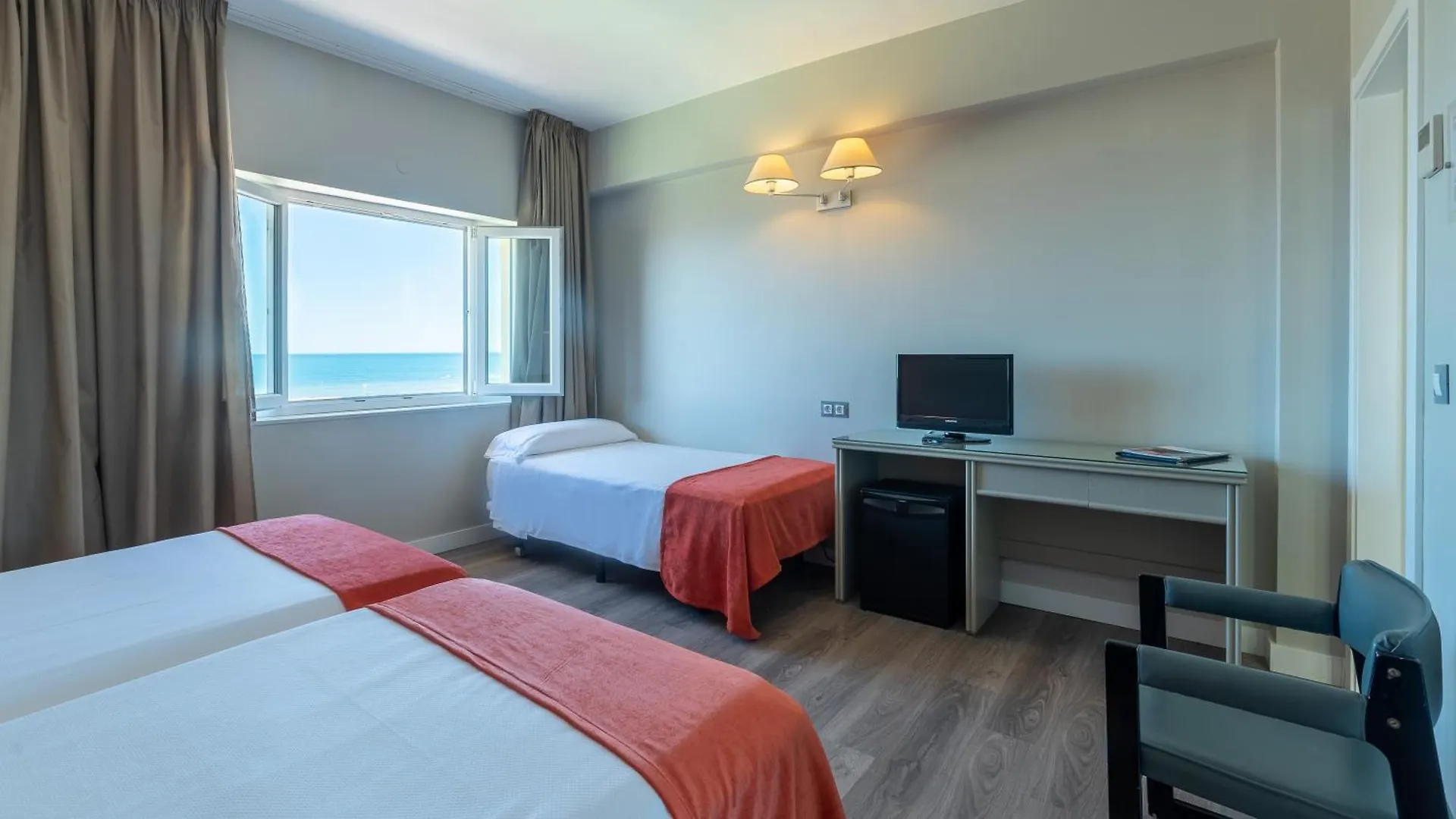 Pato Rojo Hotel Punta Umbria