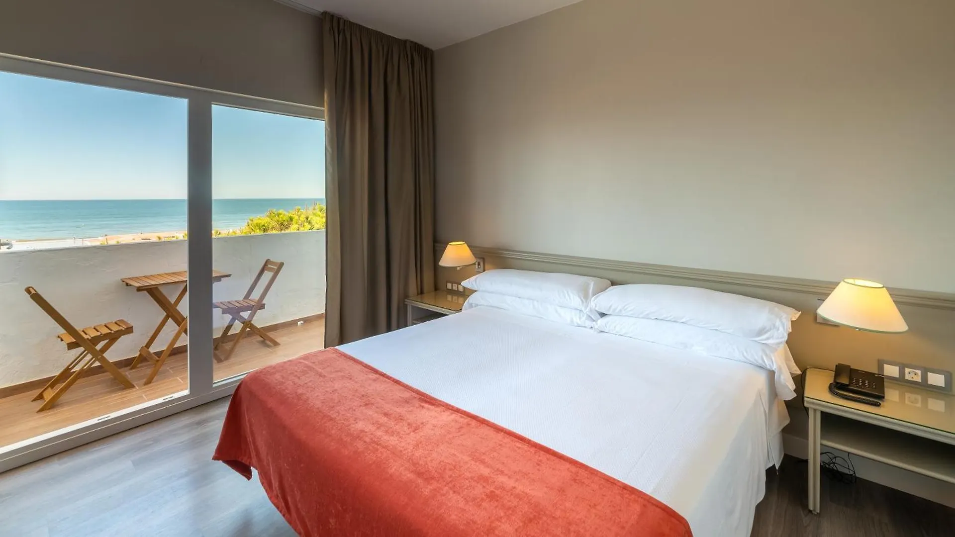 Pato Rojo Hotel Punta Umbria